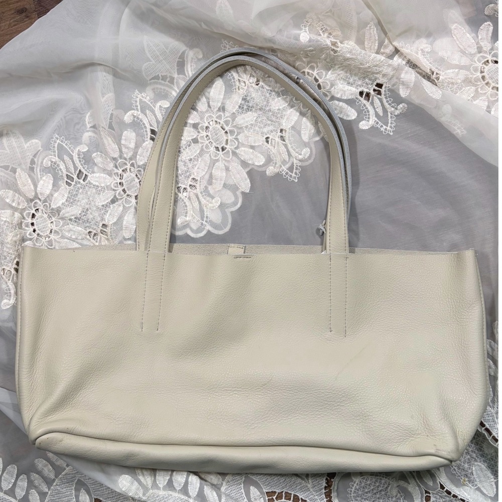Vicki Jean Leather Design Co Cream Pebbled Leather Tote Bag Made in Hawaii